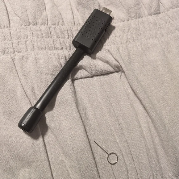 USB Plug Mini Camera - Picture 3 of 6